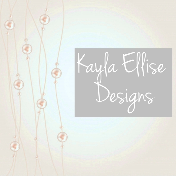 Meet Kayla Ellise - Picture 2 of 16